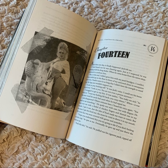 Jenna Jameson Biography Book - Picture 7 of 10